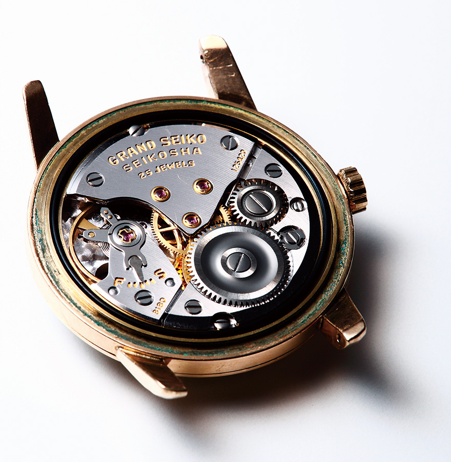 セイコー グランドセイコー 初代モデルと130周年記念モデルを比較し進化の過程を垣間見る 高級腕時計専門誌クロノス日本版 Webchronos