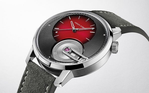 稼動品　ヴァンドーム青山　人気モデル　トノー型　腕時計